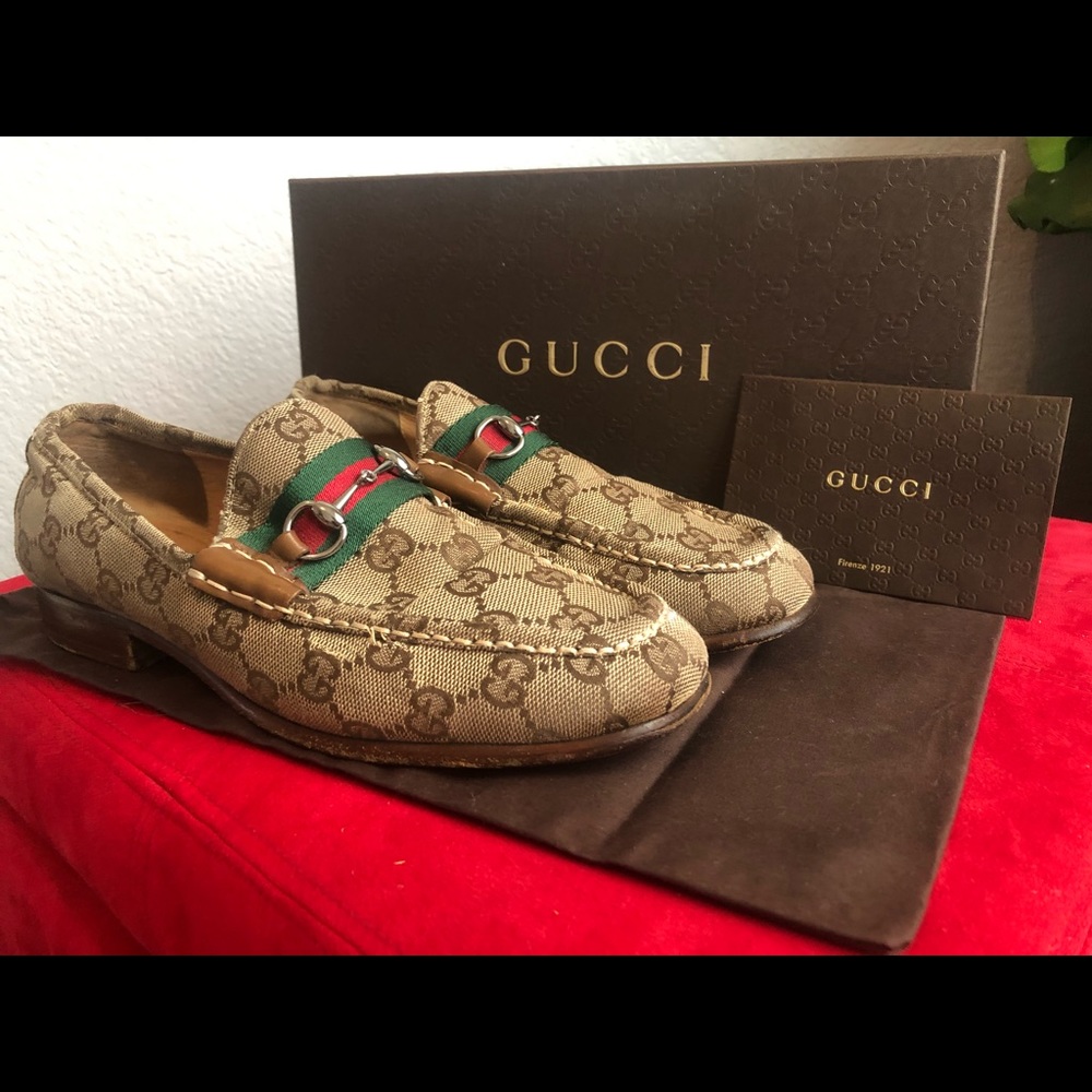 - Gucci loafers 100% AUTHENTIC